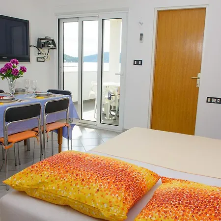 Jerkunica Apartment Rogoznica (Sibenik-Knin)