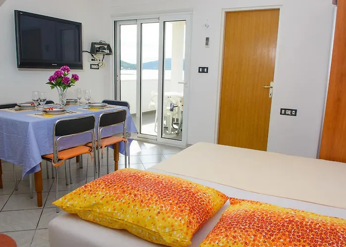 Jerkunica Apartamento Rogoznica (Sibenik-Knin)